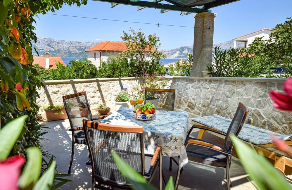 Apartments Gracija Povlja  Luaran gambar